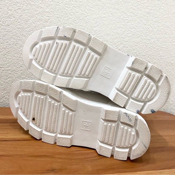 DR. MARTENS Combs Platform Boots in White Ajax+Extra Tough Poly Lace Up Boots 8 - Picture 11 of 16